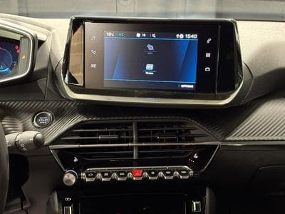 Peugeot 208 1.2 Allure 100cv Camera / Régulateur / Sièges chauffants (2023) - Foto 15