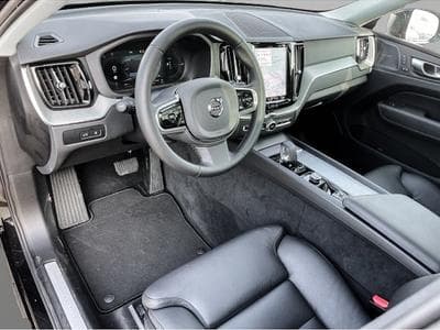 Volvo XC60 (2024) - Photo 4