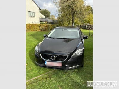 V40