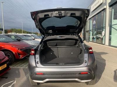 Nissan Juke N-DISIGN/HYBRID 143 (1970) - Photo 12