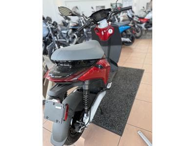 Piaggio C-Max + (2026) - Photo 2