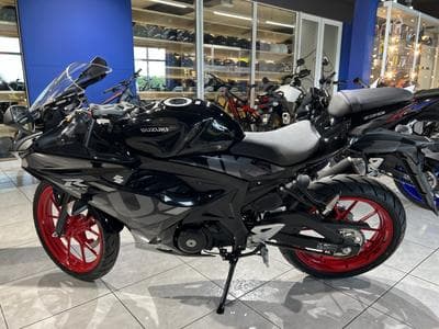 Suzuki GSXR (2026) - Foto 4