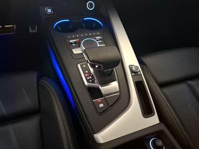 Audi A4 2.0 TDI Sport Quattro (2019) - Photo 10