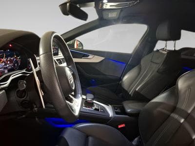 Audi A4 2.0 TDI Sport Quattro (2019) - Photo 4