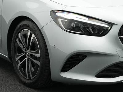 Mercedes B 180 Progressive LED+Kamera+Apple+MBUX (2024) - Foto 9