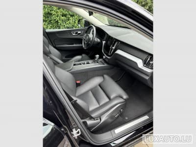 Volvo XC60 MOMENTUM D4 GEARTRONIC 190 CH (2019) - Photo 9