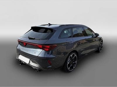 Cupra Leon (2025) - Photo 2
