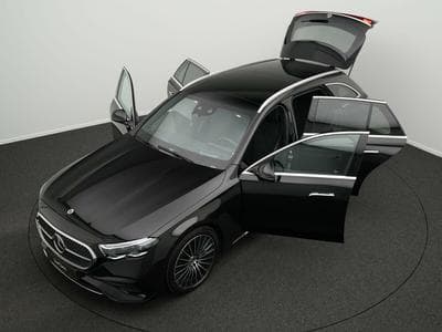Mercedes E 300 e T-Modell (2023) - Photo 14