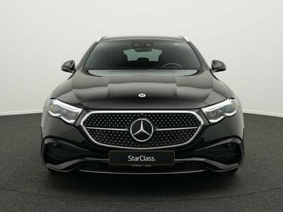 Mercedes E 300 e T-Modell (2023) - Foto 2