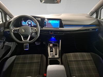 VW Golf 2.0 VIII GTD (2023) - Photo 5