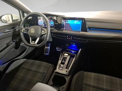 VW Golf 2.0 VIII GTD (2023) - Photo 7