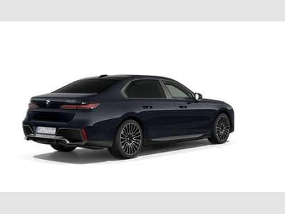 BMW i7 xDrive60 M Sport M-Paket Pro (2026) - Photo 2