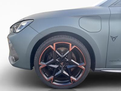 Cupra Leon VZ eHybrid (2025) - Foto 8