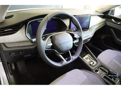 Skoda Octavia Selection (2025) - Photo 14