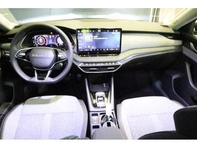 Skoda Octavia Selection (2025) - Photo 2