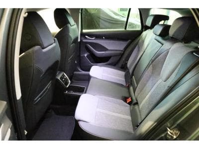 Skoda Octavia Selection (2025) - Photo 11