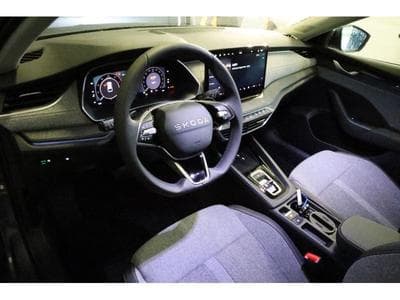 Skoda Octavia Selection (2025) - Photo 9