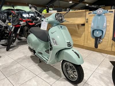 Vespa GTS Classica (2026) - Photo 5