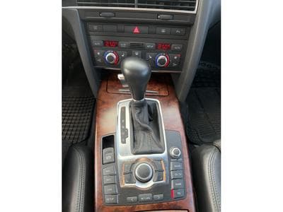 Audi S6 V10 5.2 FSI AUTO QUATTRO (2006) - Photo 14