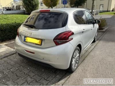 Peugeot 208 Pack Allure (2018) - Photo 7