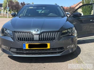 Skoda Superb Sportline (2017) - Photo 3