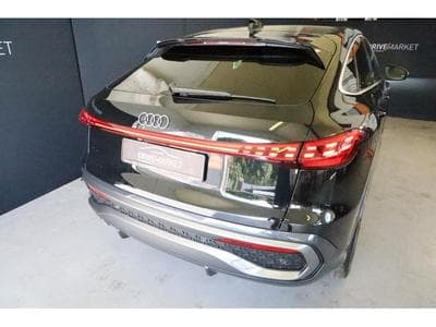 Audi Q5 Sportback S-Line (2025) - Photo 15