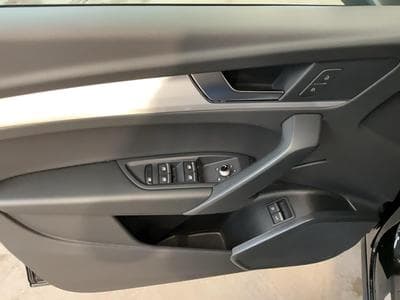 Audi Q5 SB+S-line+Quattro+S-tronic+55TFSIe (2024) - Photo 8