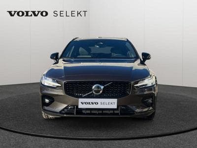 Volvo V60 B4 Plus Dark / Diesel (2023) - Foto 9