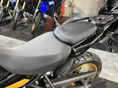 Royal Enfield Himalayan 450 Summit Black tubless (2026) - Foto 5