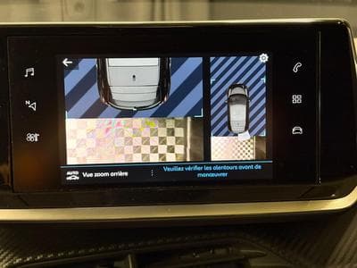 Peugeot 208 1.2 Allure 100cv Clim auto / Régulateur / Sièges chauffants (2023) - Photo 10