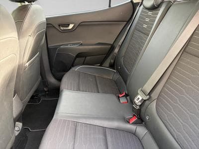 Kia Stonic GT-Line 1.0L (2024) - Photo 11