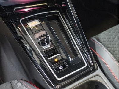 VW Golf GTI Clubsport 2.0 TSI 300CV DSG7 (2023) - Photo 14