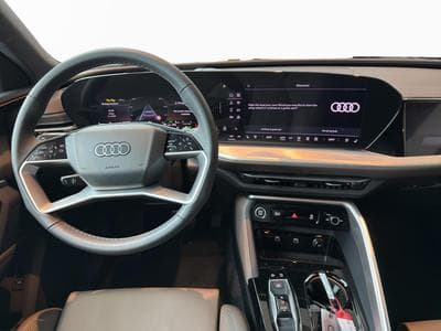 Audi Q5 SUV quattro (2025) - Photo 6