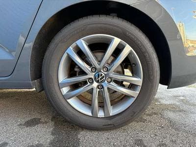 VW Touran Touran 1.5 TSI ACT OPF DSG Comfortline (2025) - Foto 4