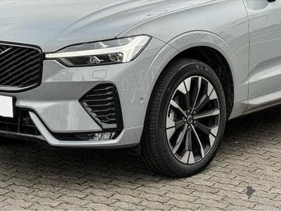 Volvo XC60 (2025) - Photo 3