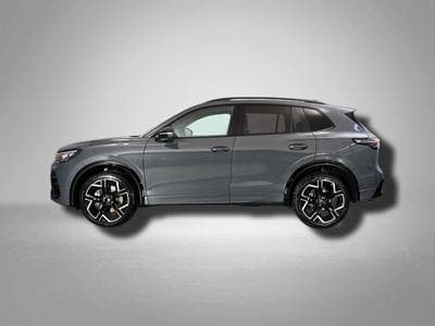 VW Tiguan R-Line 2.0 TSI 4MOTION 7-Gang-DSG (2025) - Foto 2