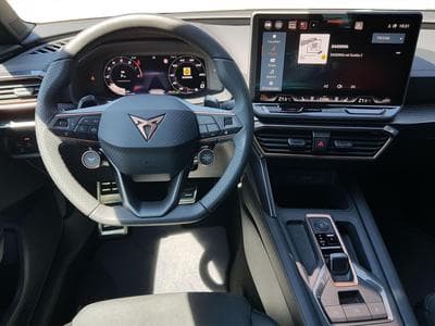 Cupra Leon 1,5eTSI DSG 110KW/ (2025) - Photo 9