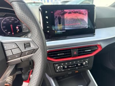 Seat Arona FR (2025) - Foto 11