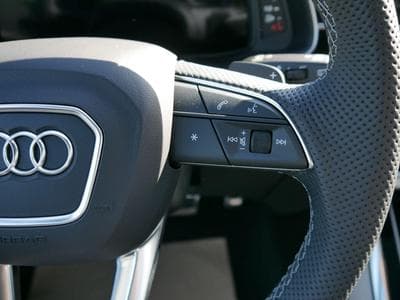 Audi Q7 S line (2025) - Photo 12