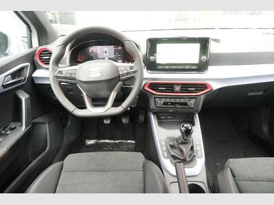 Seat Arona 1.0 TSI FR (2025) - Foto 10