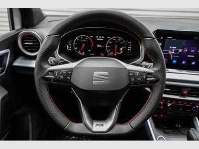 Seat Arona 1,5 TSI DSG (2025) - Foto 8