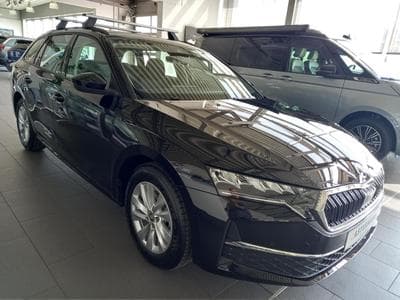 Skoda Octavia Selection 2.0 TDI (2025) - Foto 12