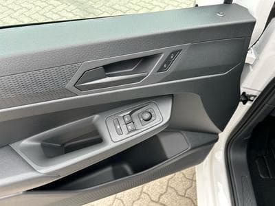 VW Caddy Cargo (2026) - Photo 3