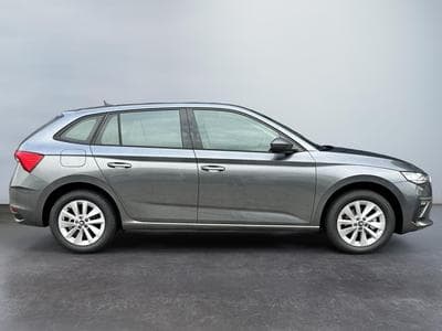 Skoda Scala 1,0 TSI DSG (2025) - Foto 6