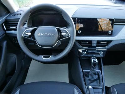 Skoda Scala Selection (2025) - Foto 8