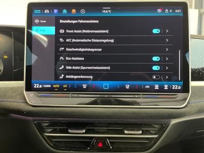 VW Passat Variant R-Line (2026) - Photo 13