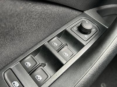 Skoda Kamiq 1.0 TSI 115PS (2025) - Foto 14