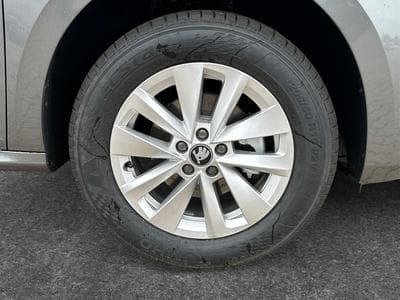 Skoda Kamiq Selection (2025) - Foto 9