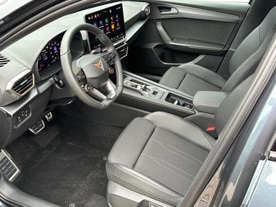 Cupra Leon Leon Sportstourer (2025) - Photo 9