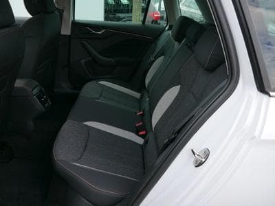 Skoda Kamiq Kamiq 130 Jahre (2025) - Foto 10